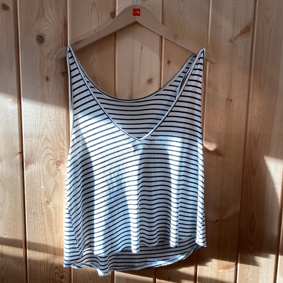 Billabong Stripped Tank - Picture 1 of 3